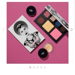 Deck of Scarlet Palette by YouTube guru